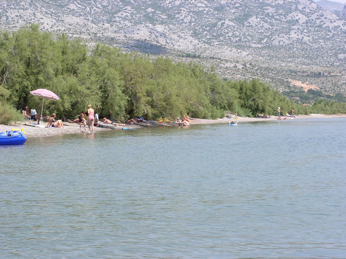 Apartments Paklenica Starigrad Paklenica Exterior photo